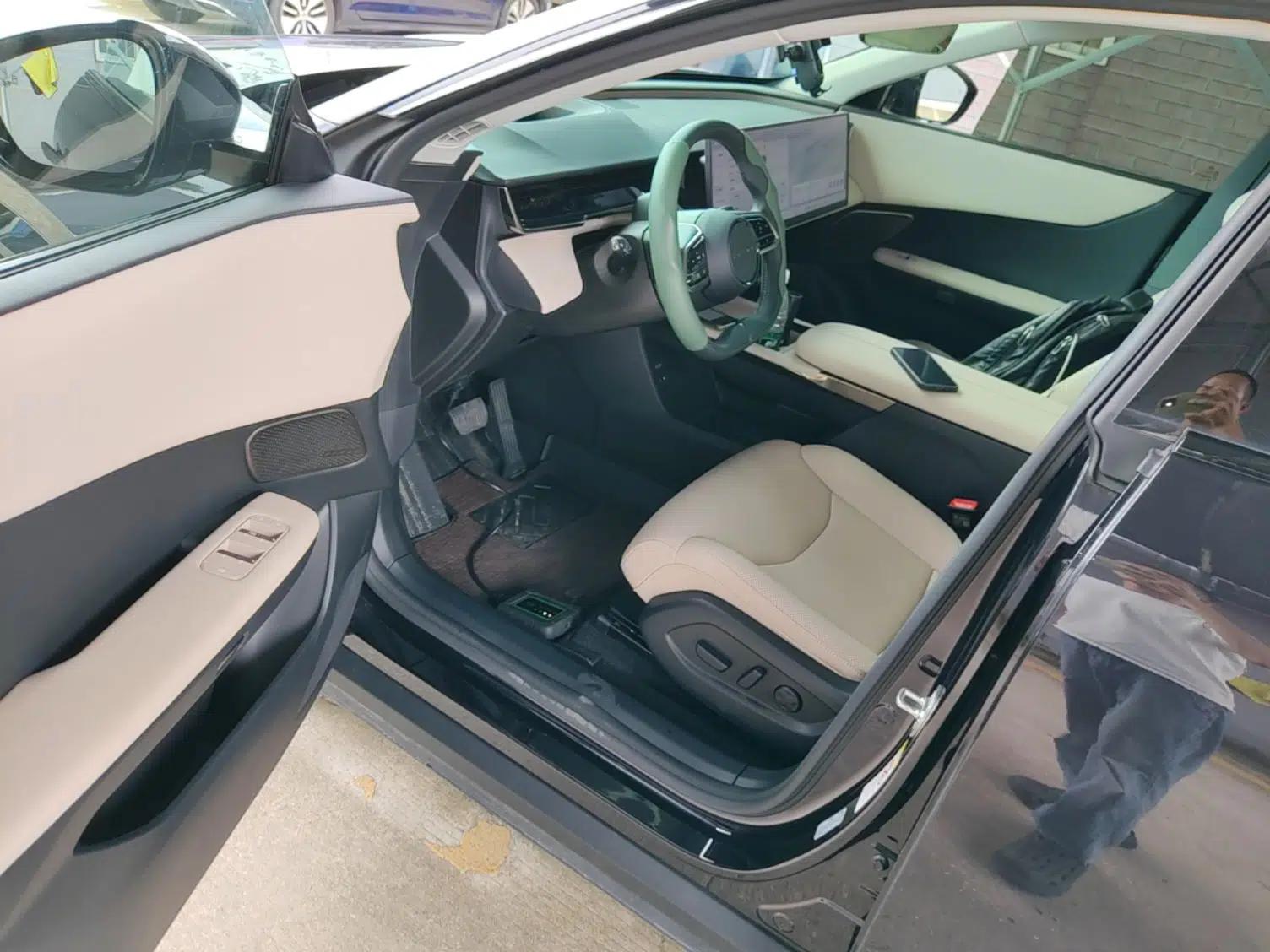 Mazda EZ-60 2025 Model Range-Extended 200 Pro — миниатюра 26