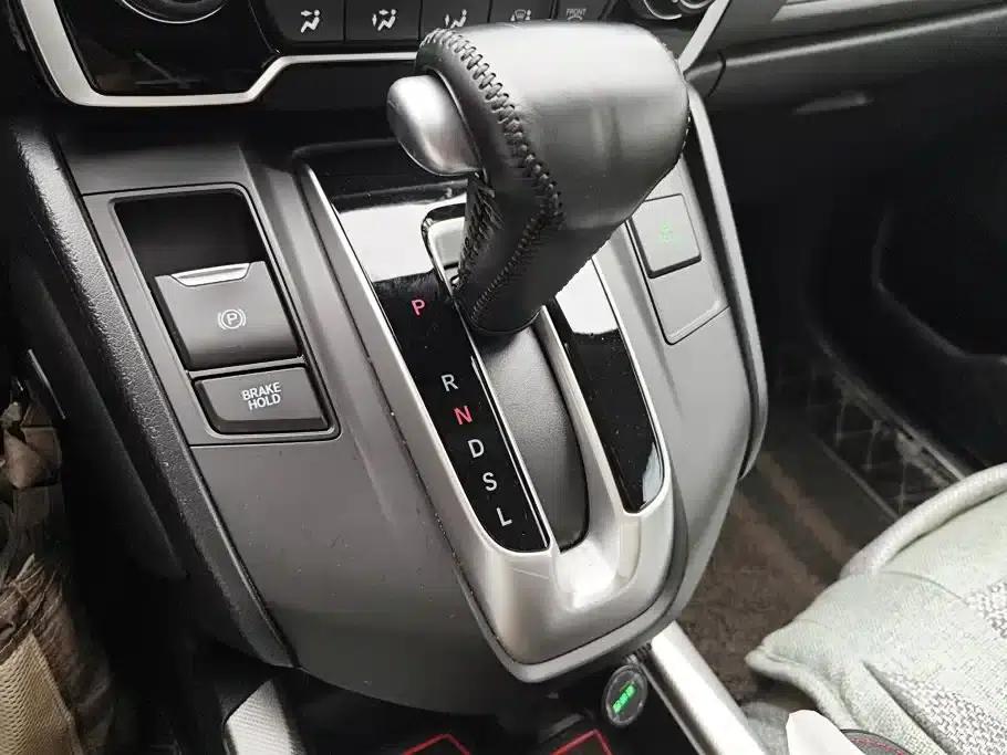 Honda CR-V 2019 Radiant Edition 240TURBO CVT 2WD Comfort Version (China VI Emission Standard) — миниатюра 16