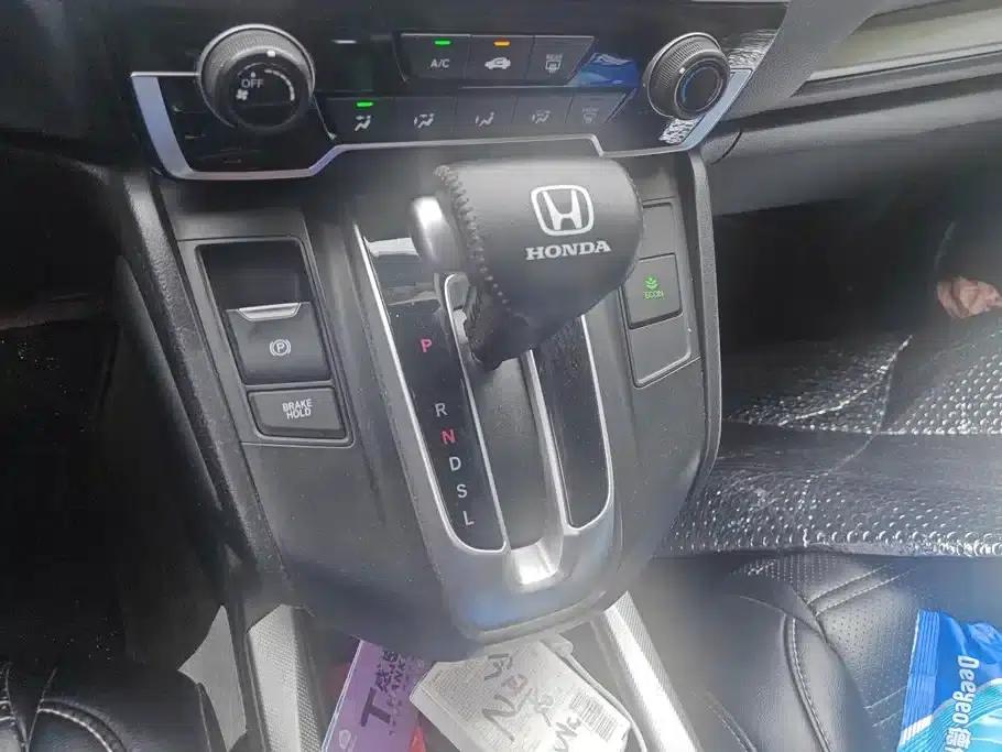 Honda CR-V 2017 240TURBO CVT 2WD Comfort Edition — миниатюра 16