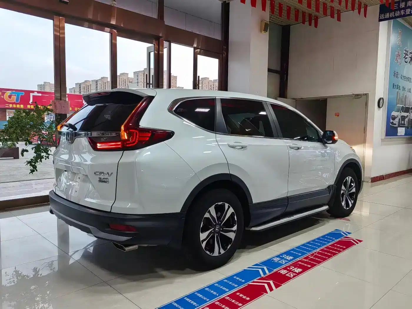 Honda CR-V 2019 Radiant Edition 240TURBO CVT 2WD Urban Edition (China VI Emission Standard) — миниатюра 8