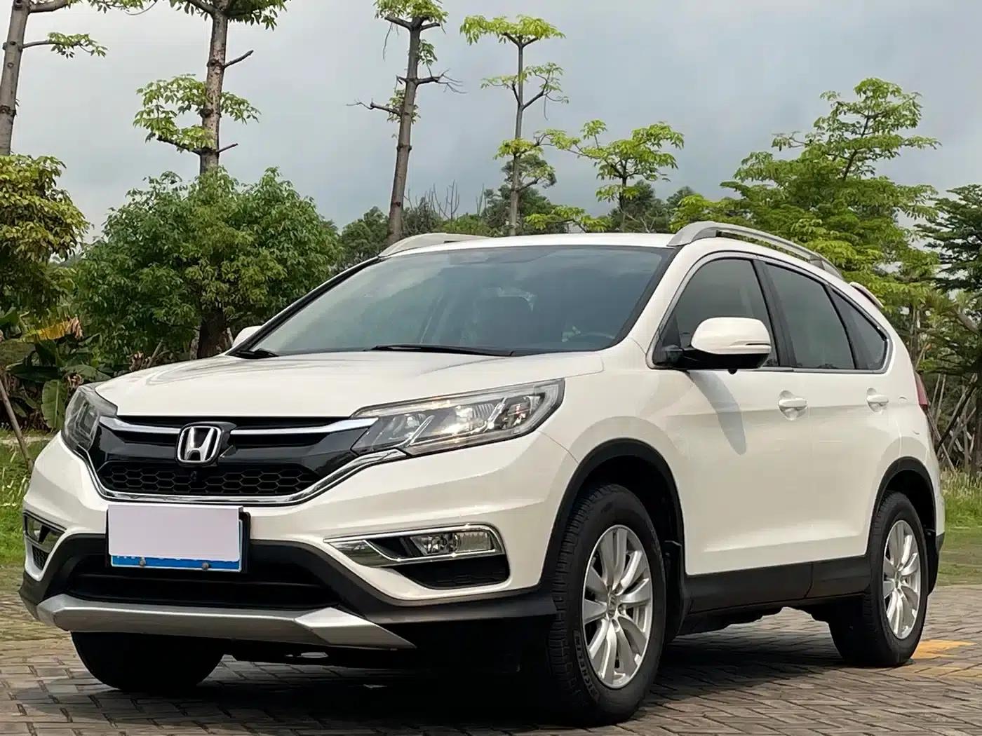 Honda CR-V 2016 2.0L 2WD Classic Edition — миниатюра 1