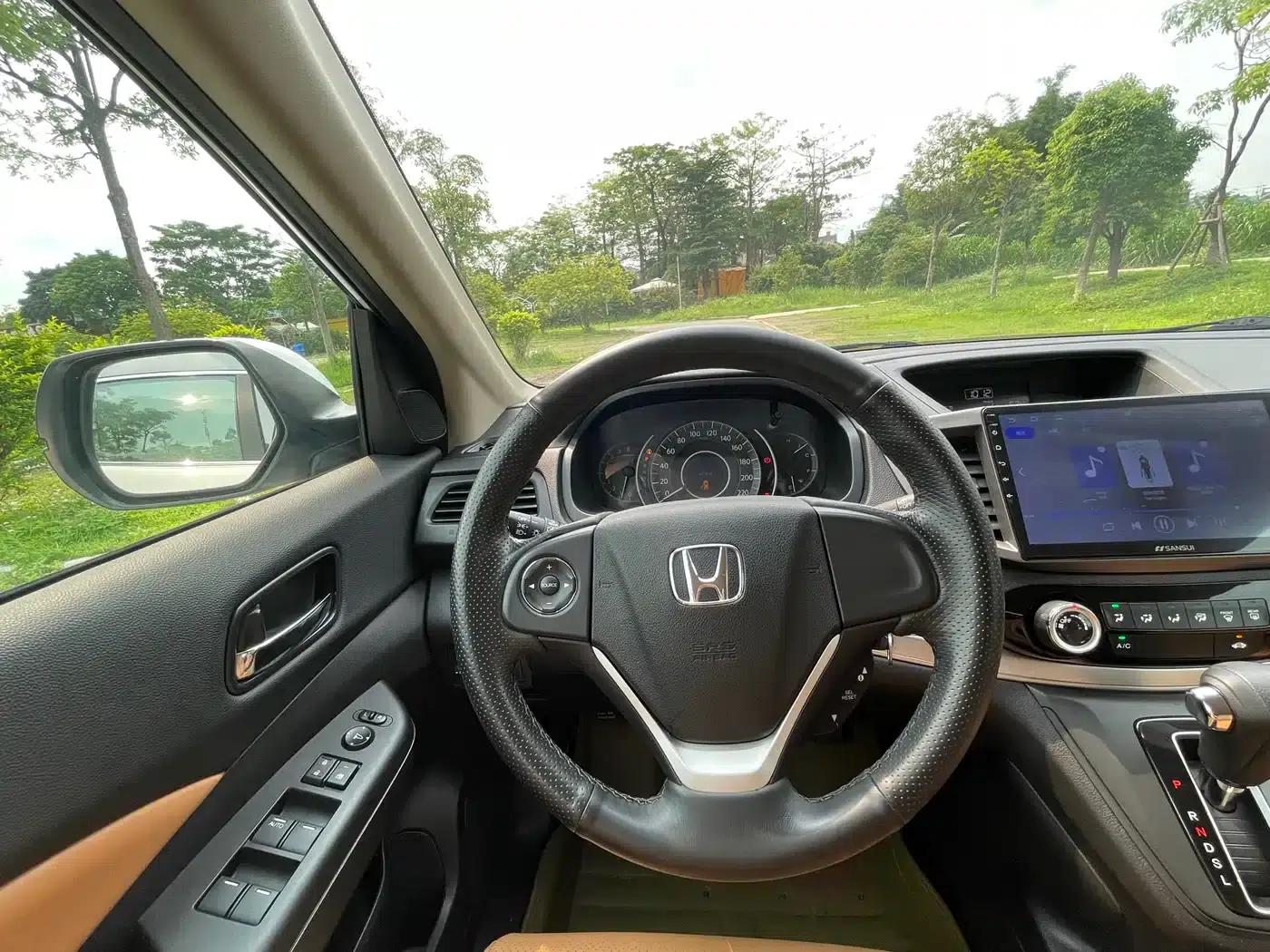 Honda CR-V 2016 2.0L 2WD Classic Edition — миниатюра 11