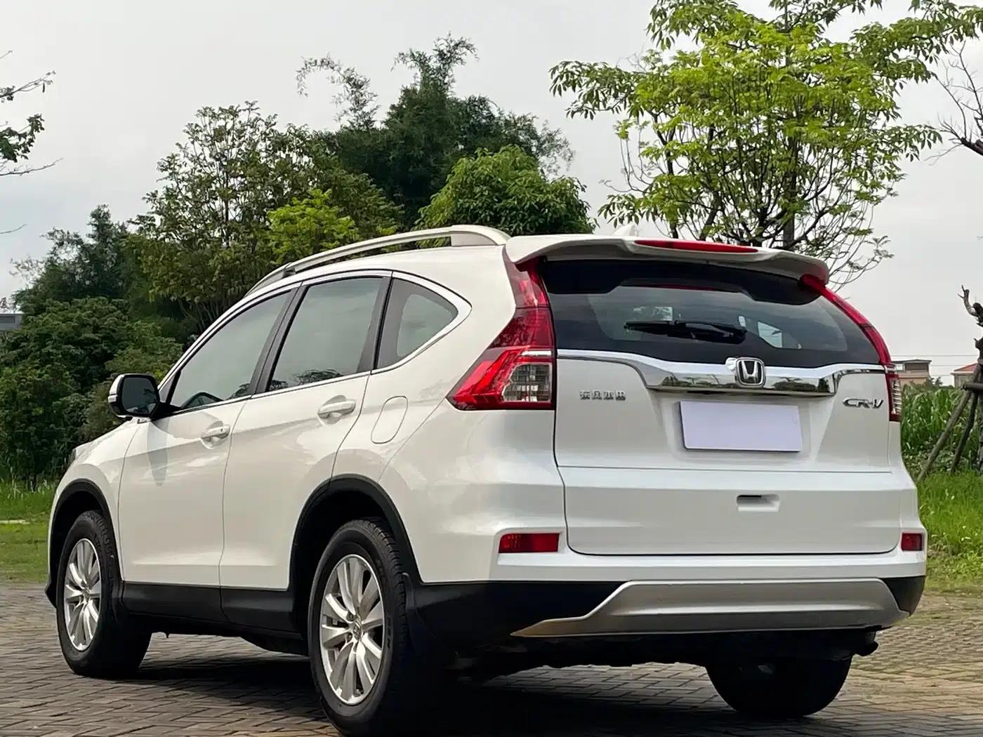 Honda CR-V 2016 2.0L 2WD Classic Edition — миниатюра 13
