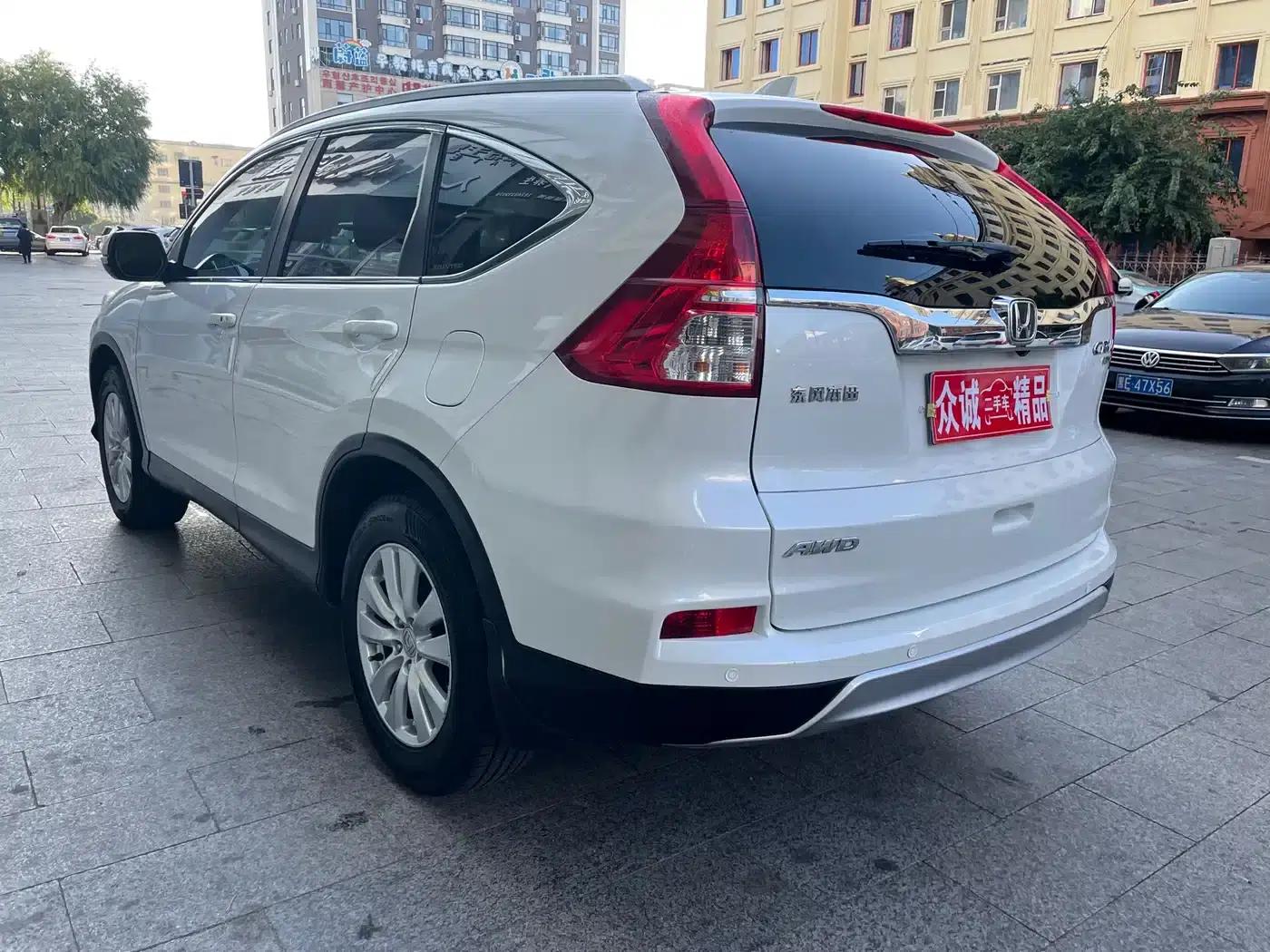 Honda CR-V 2015 2.0L AWD Fashion Edition — миниатюра 7