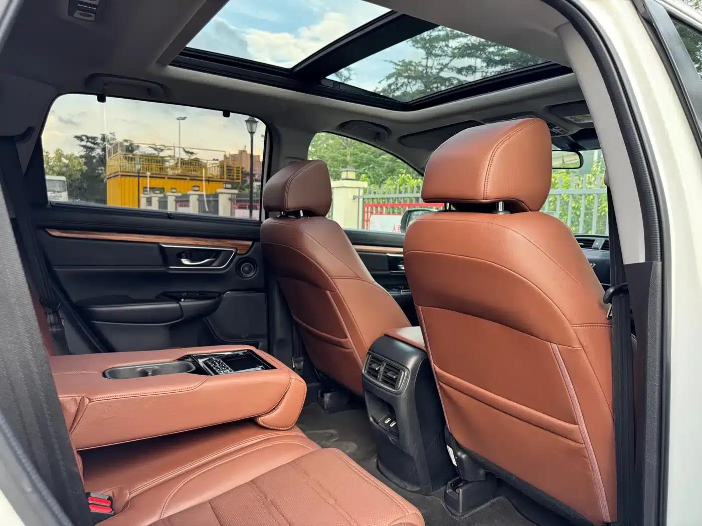 Honda CR-V 2017 240TURBO CVT 4WD Premium Edition — миниатюра 51