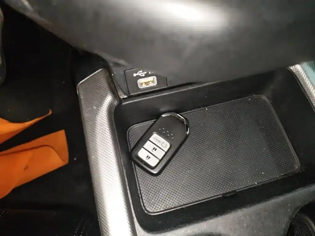 Honda CR-V 2021 Hybrid 2.0L 2WD Clean Edition — миниатюра 9