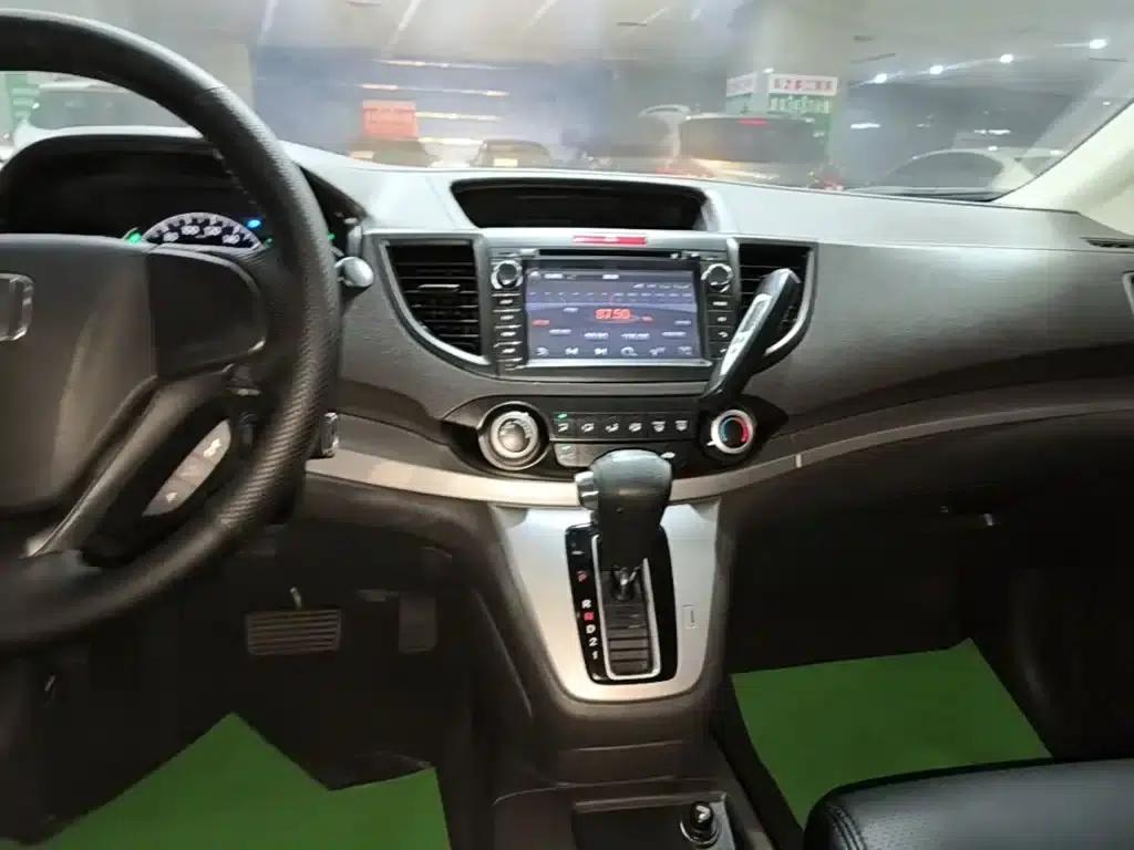 Honda CR-V 2015 2.0L 2WD Classic Edition — миниатюра 13