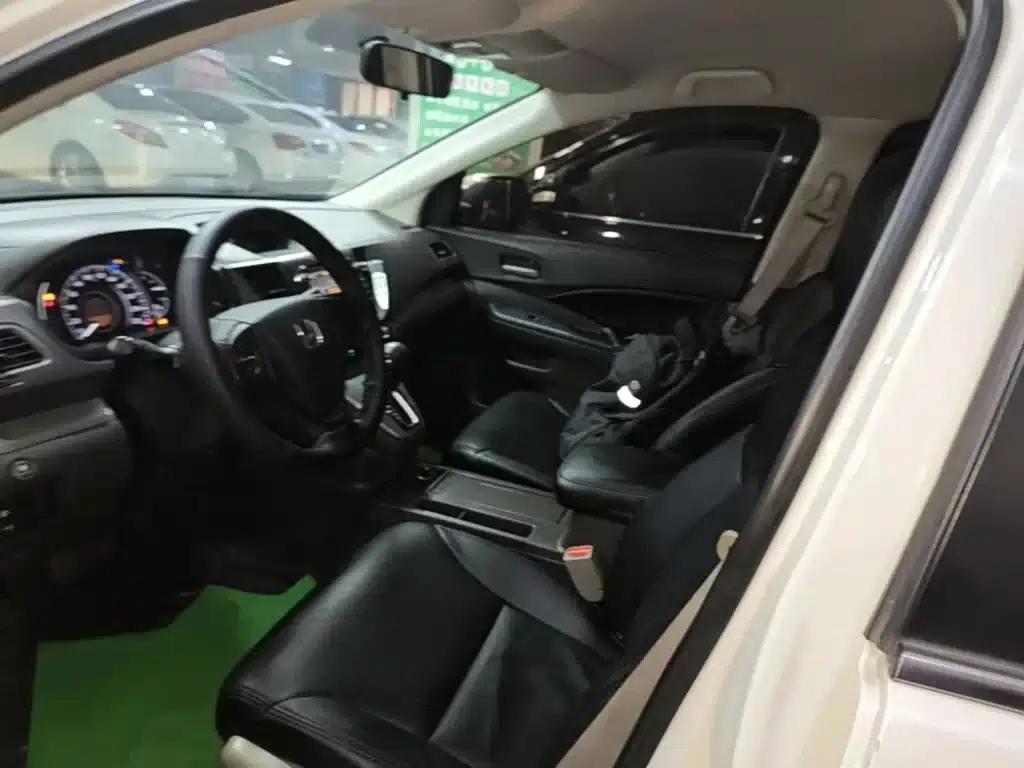 Honda CR-V 2015 2.0L 2WD Classic Edition — миниатюра 15