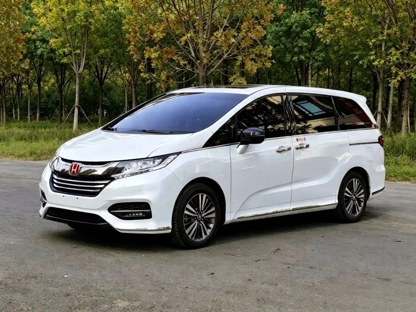 Odyssey 2018 2.4L Smart Edition — миниатюра 1