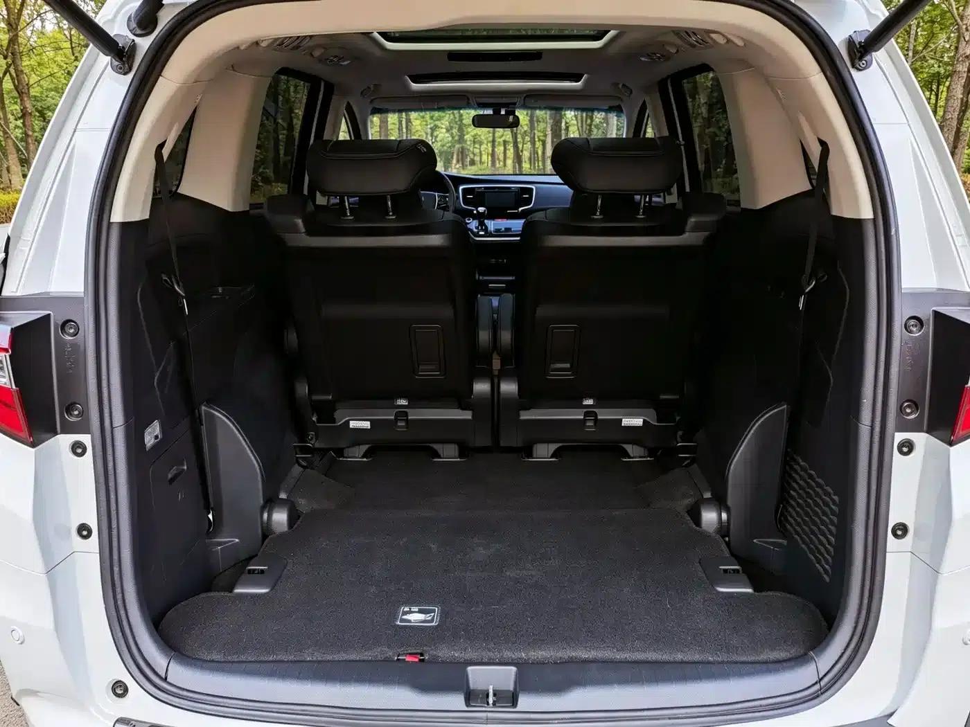 Odyssey 2018 2.4L Smart Edition — миниатюра 13