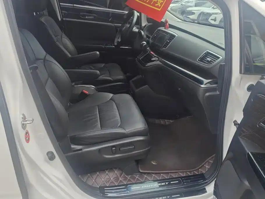 Odyssey 2018 2.4L Smart Edition — миниатюра 8