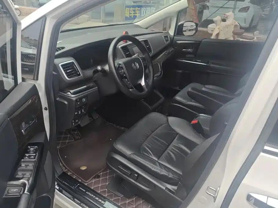 Odyssey 2018 2.4L Smart Edition — миниатюра 9