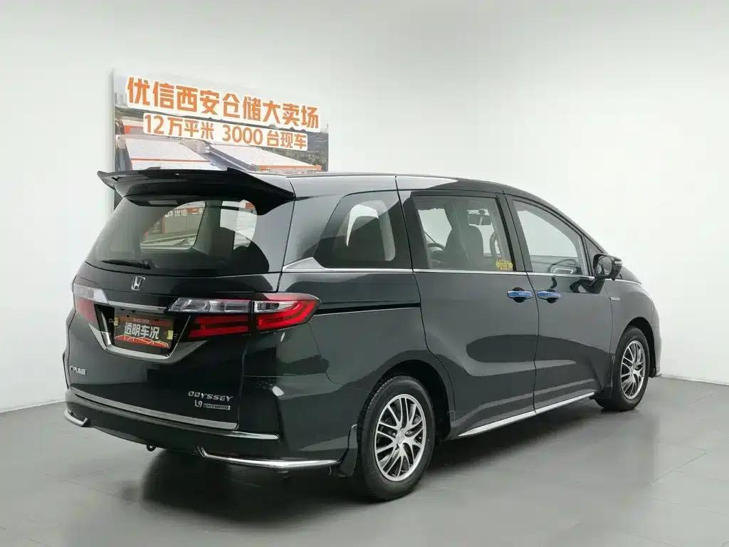Odyssey 2019 2.0L Elite Comfort Edition — миниатюра 2