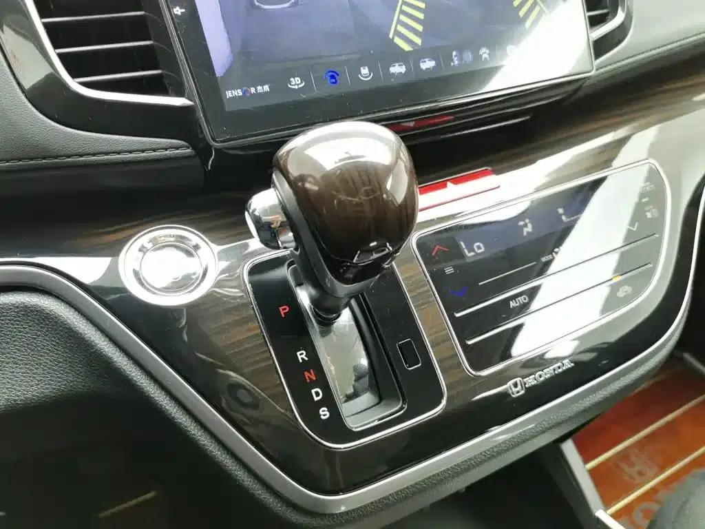 Odyssey 2019 2.0L Elite Comfort Edition — миниатюра 13