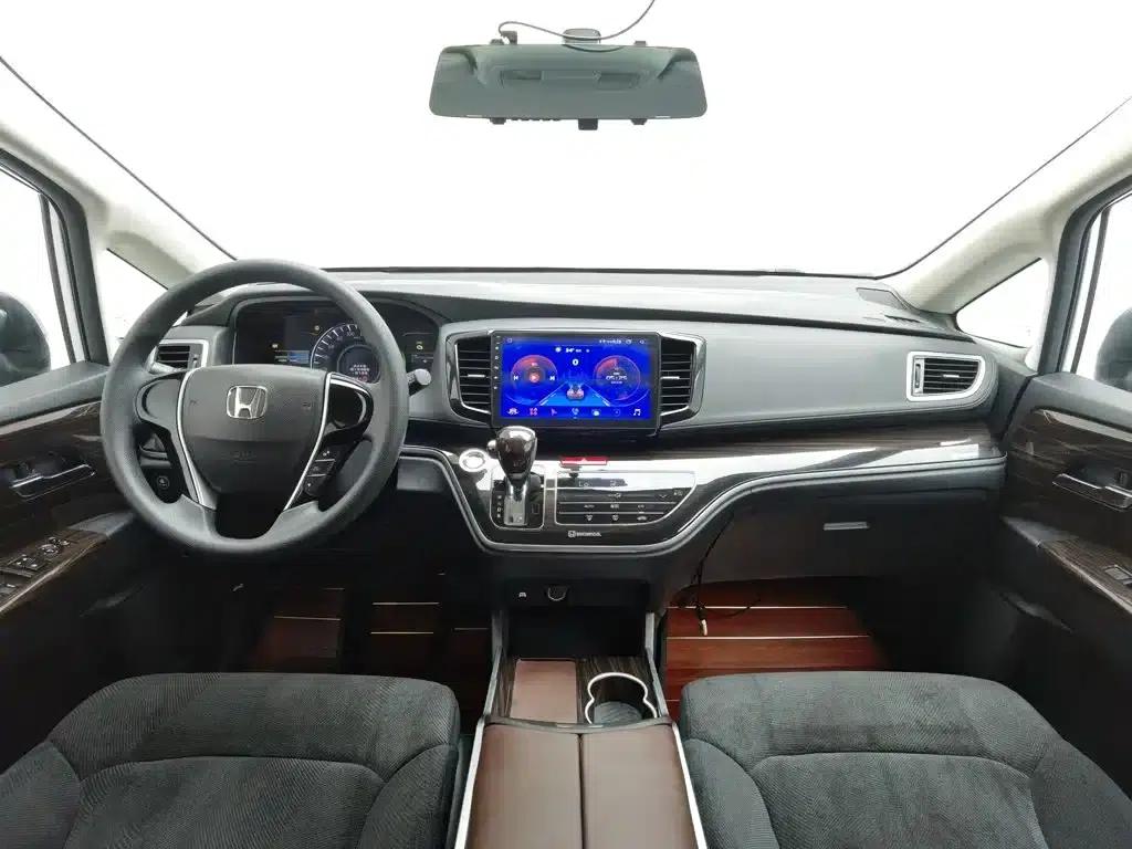 Odyssey 2019 2.0L Elite Comfort Edition — миниатюра 5