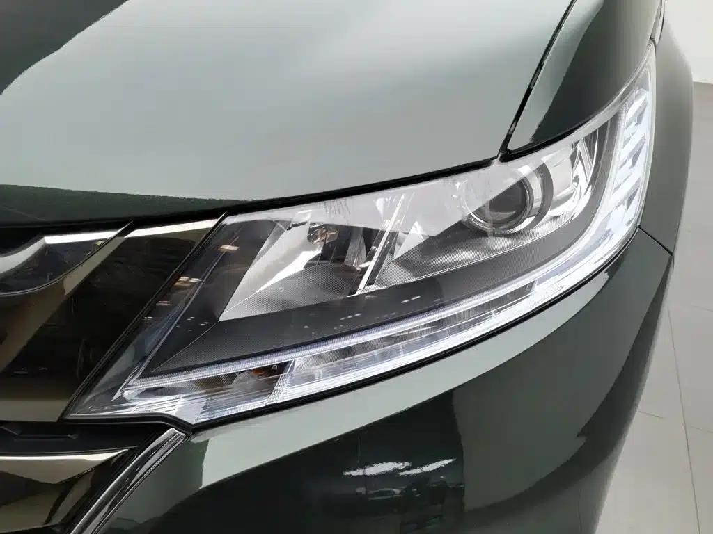 Odyssey 2019 2.0L Elite Comfort Edition — миниатюра 7