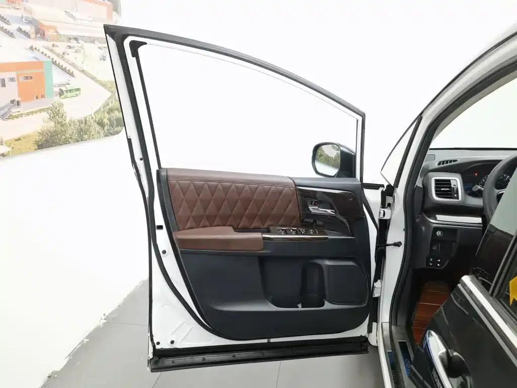 Odyssey 2019 2.0L Elite Comfort Edition — миниатюра 8