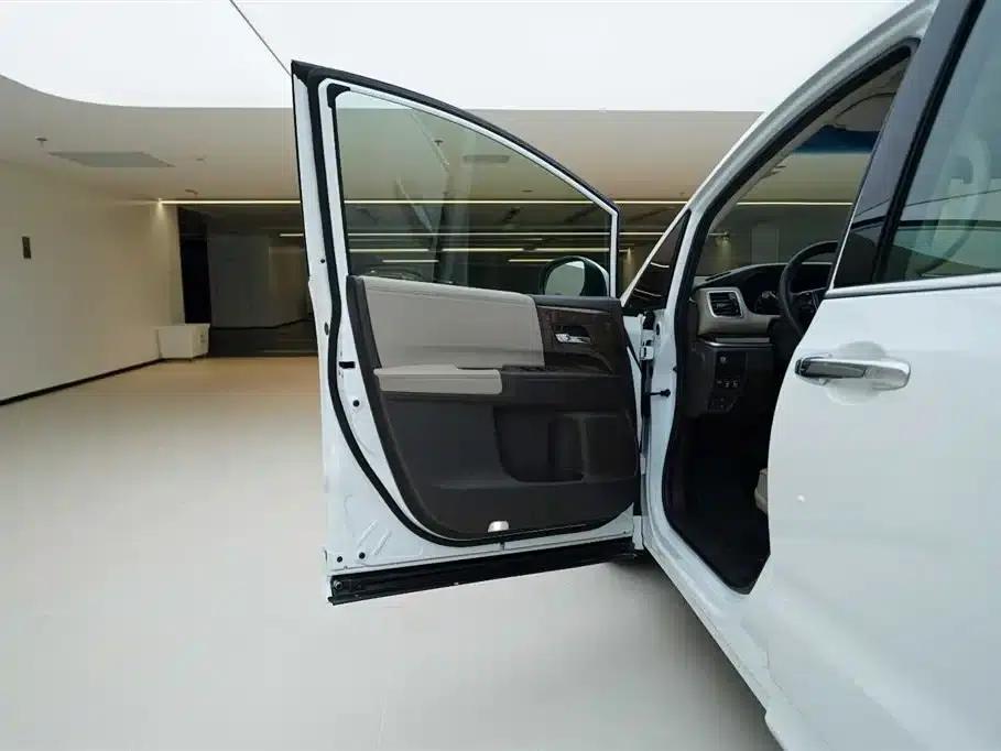 2017 Odyssey 2.4L Luxury Edition — миниатюра 17