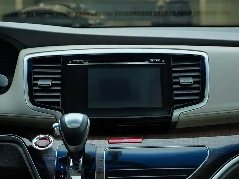2017 Odyssey 2.4L Luxury Edition — миниатюра 19