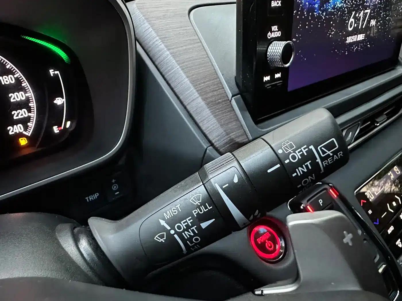 Odyssey 2022 2.0L e:HEV Elite Edition — миниатюра 8
