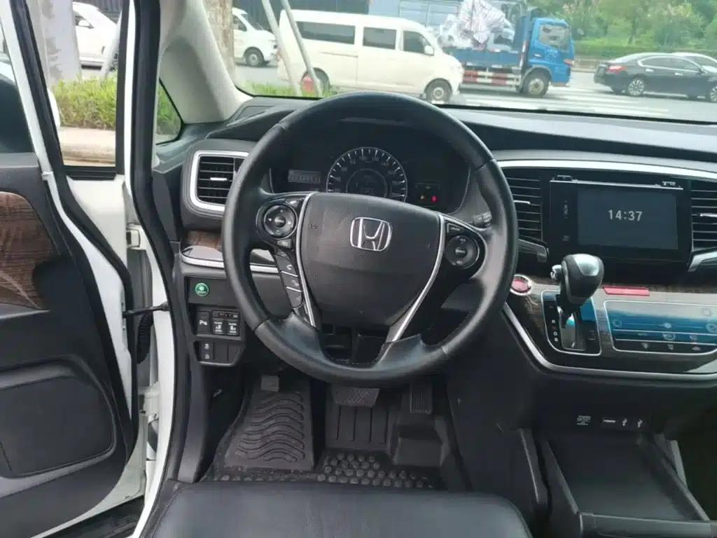 2015 Odyssey Facelift 2.4L Smart Edition — миниатюра 11