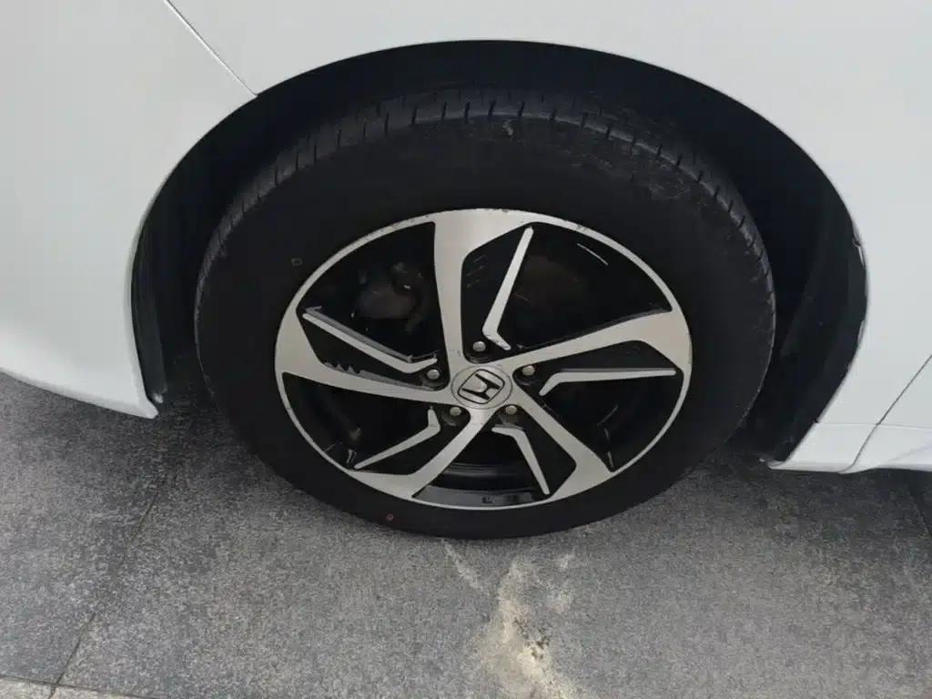2015 Odyssey Facelift 2.4L Smart Edition — миниатюра 23