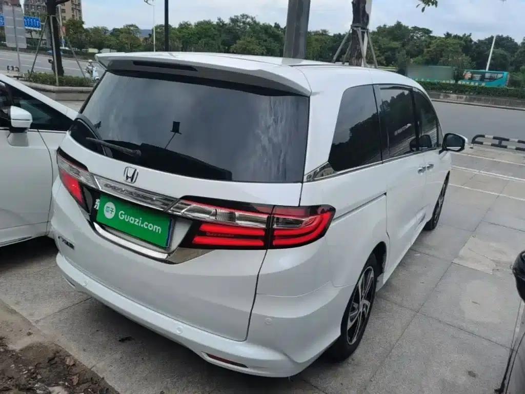 2015 Odyssey Facelift 2.4L Smart Edition — миниатюра 7