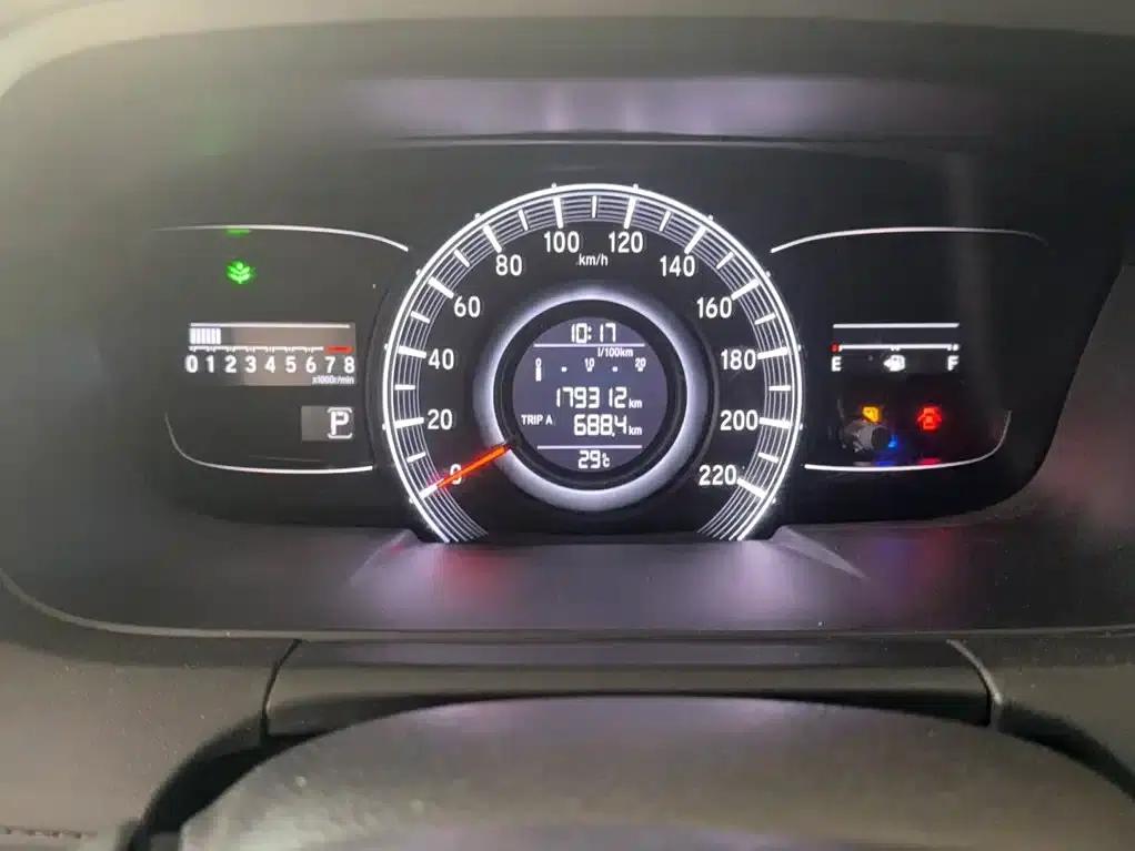2015 Odyssey Facelift 2.4L Smart Edition — миниатюра 4