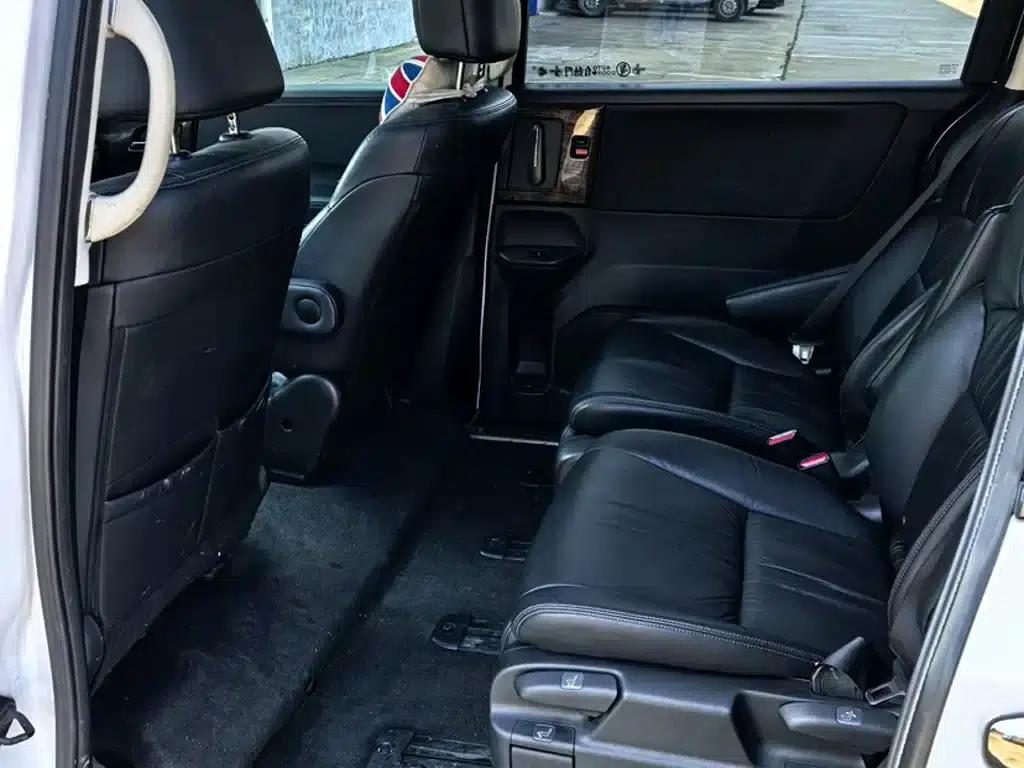 2015 Odyssey Facelift 2.4L Smart Edition — миниатюра 8