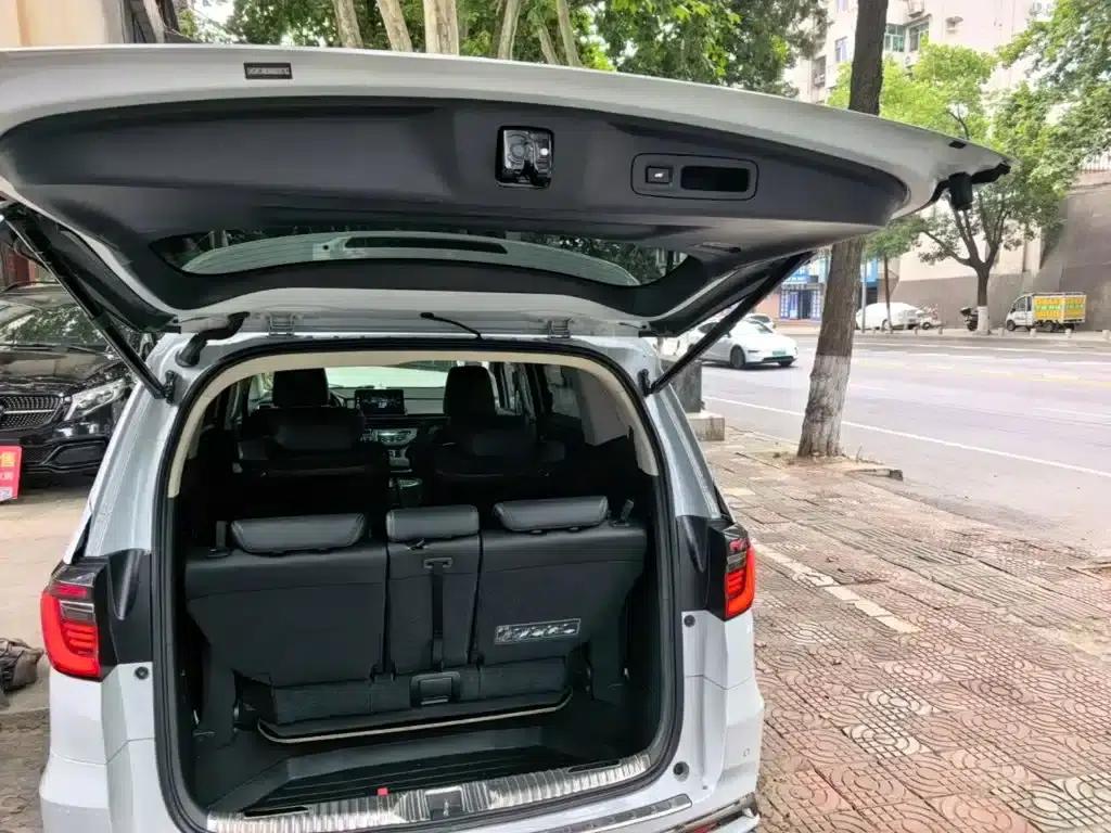 2022 Odyssey 2.0L e:HEV Elite Supreme Edition — миниатюра 19