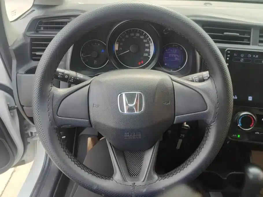 Honda Fit 2016 1.5L LXS CVT Comfort Sunroof Edition — миниатюра 15