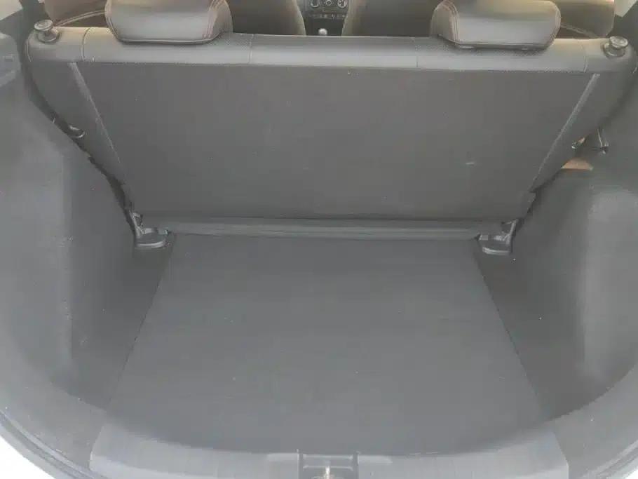 Honda Fit 2016 1.5L LXS CVT Comfort Sunroof Edition — миниатюра 4