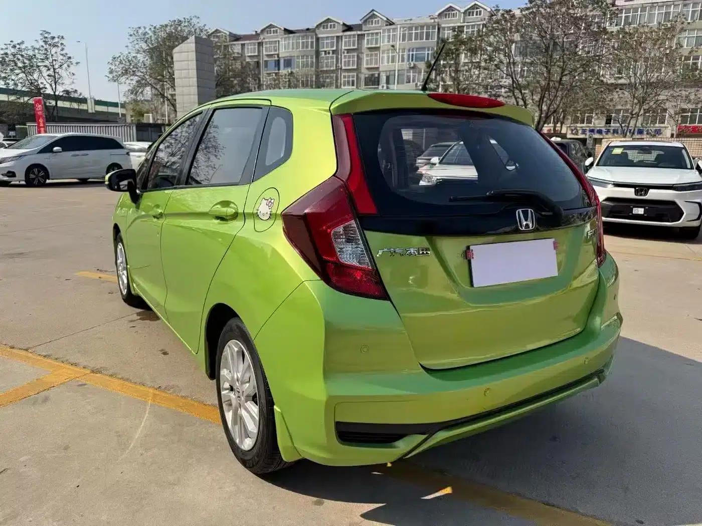 Honda Fit 2018 1.5L CVT Comfort Sunroof Edition — миниатюра 4