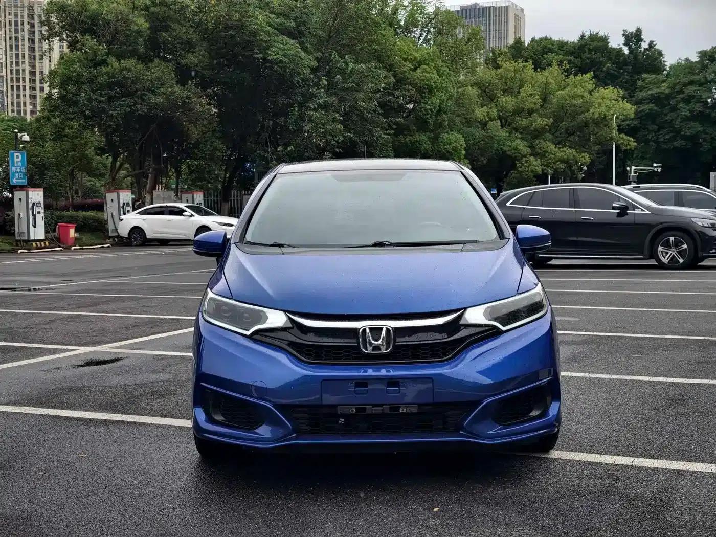 Honda Fit 2018 1.5L CVT Comfort Edition — миниатюра 2