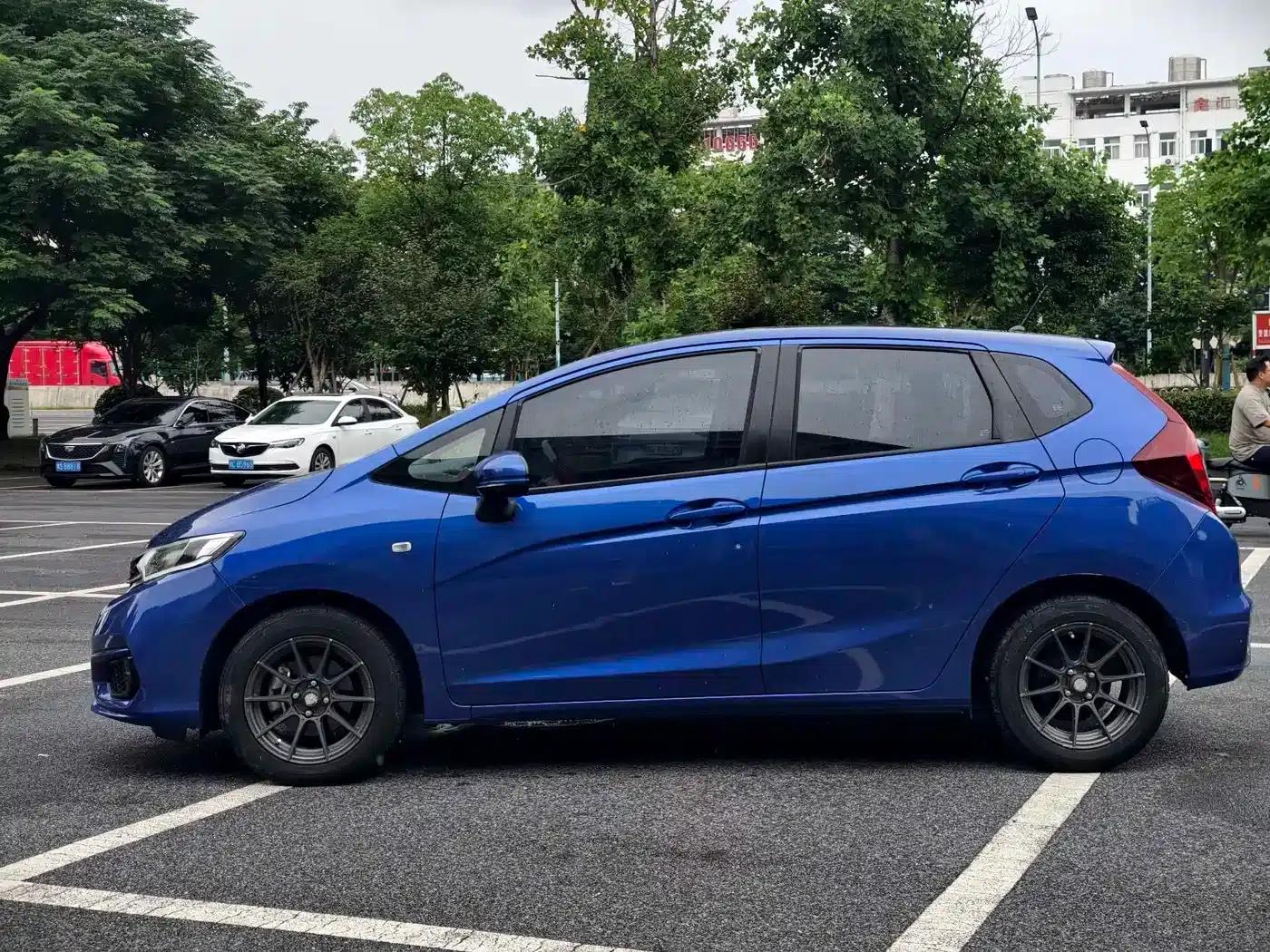 Honda Fit 2018 1.5L CVT Comfort Edition — миниатюра 4