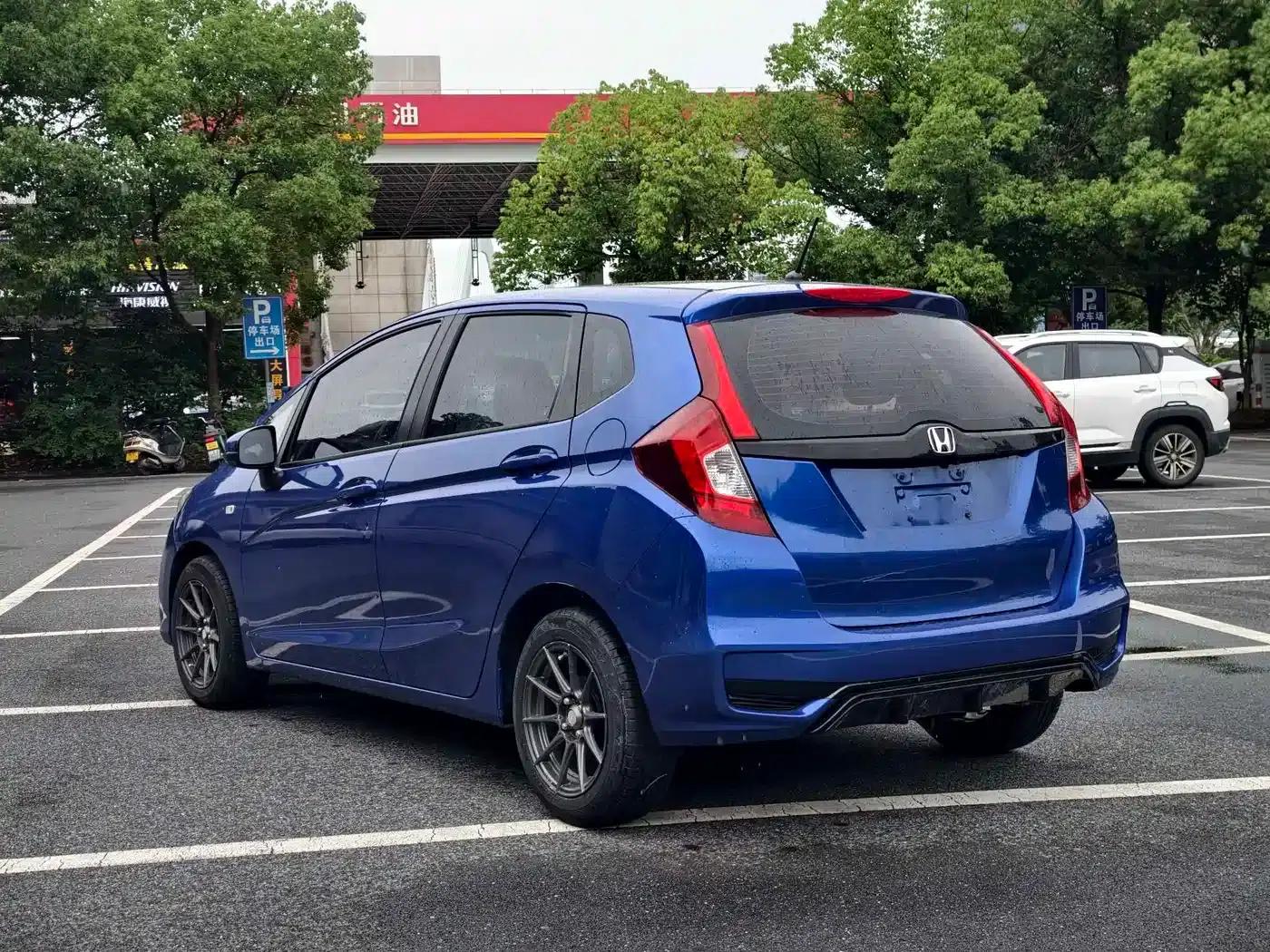 Honda Fit 2018 1.5L CVT Comfort Edition — миниатюра 5