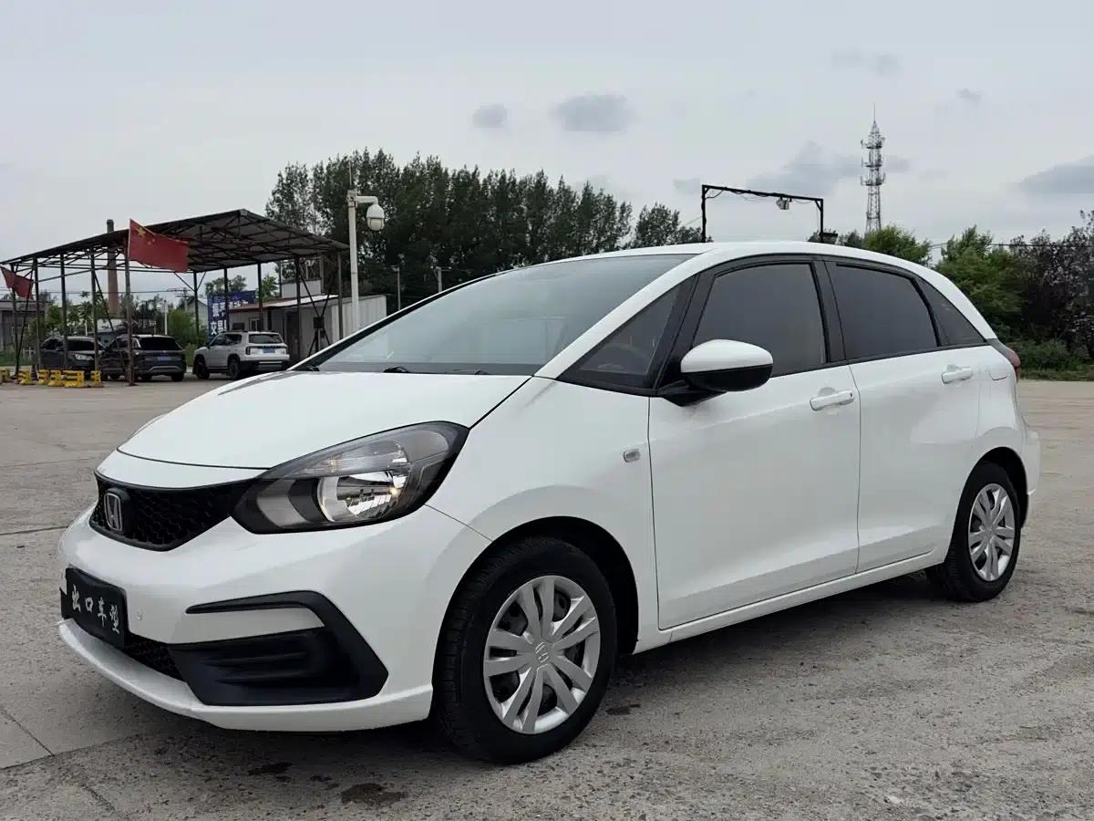 Honda Fit 2021 1.5L CVT Trend Edition — миниатюра 1