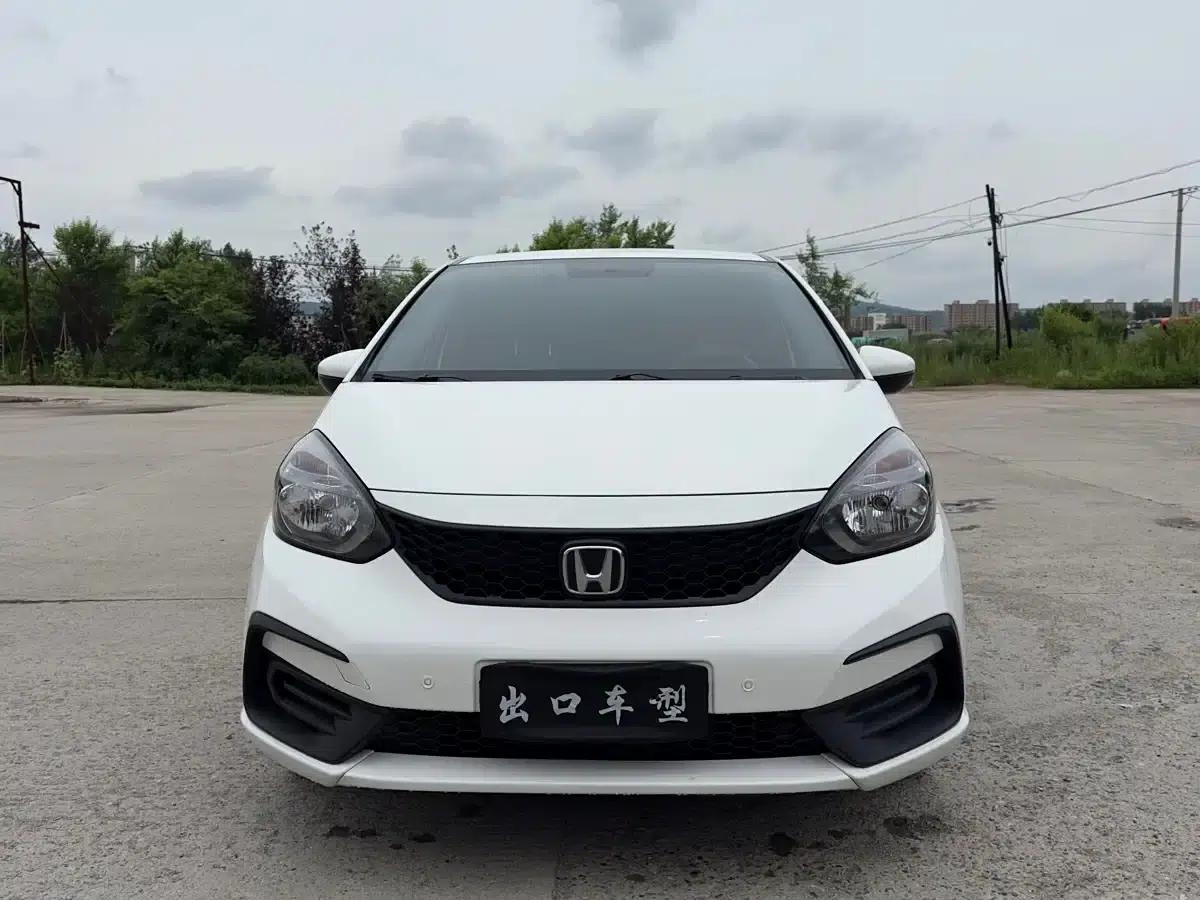 Honda Fit 2021 1.5L CVT Trend Edition — миниатюра 2
