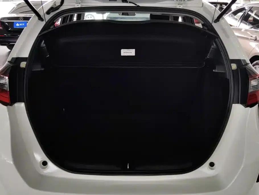 Honda Fit 2021 1.5L CVT Trend Edition — миниатюра 4