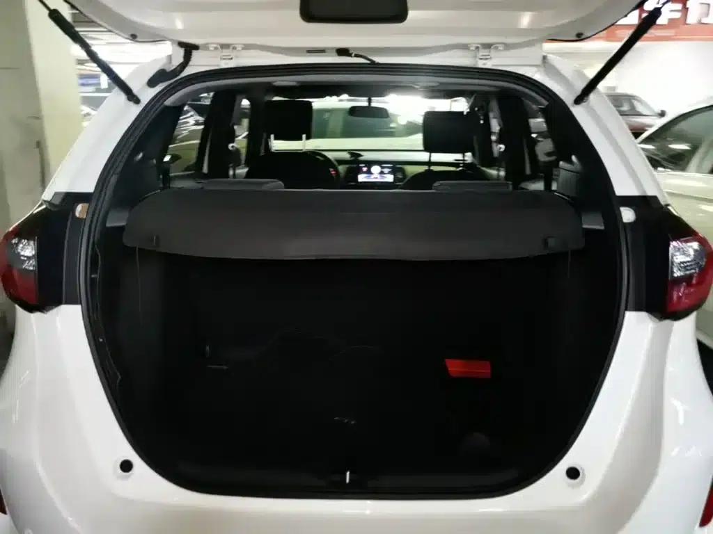 Honda Fit 2021 1.5L CVT Trend Edition — миниатюра 19