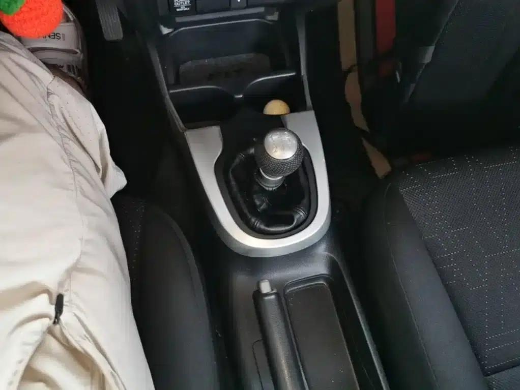 Honda Fit 2016 1.5L LX Manual Comfort Model — миниатюра 14
