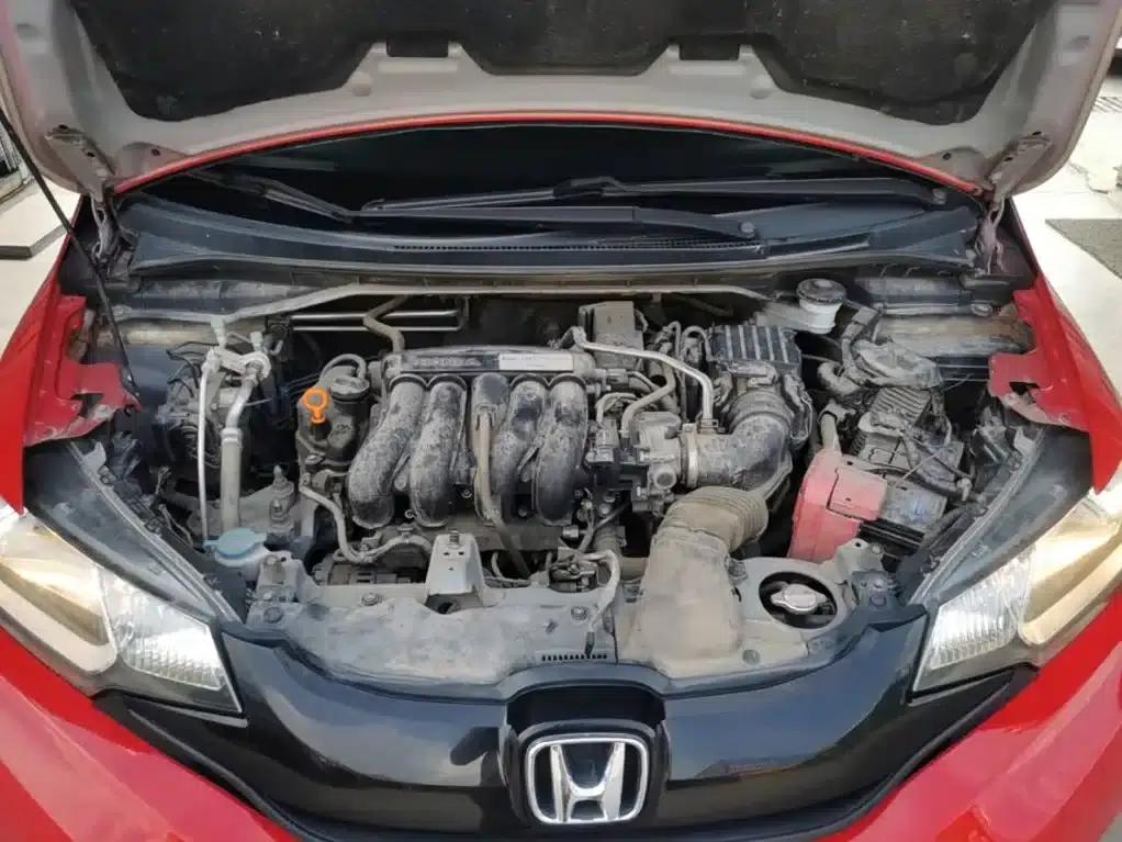 Honda Fit 2016 1.5L LX Manual Comfort Model — миниатюра 20