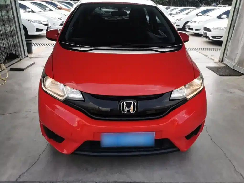 Honda Fit 2016 1.5L LX Manual Comfort Model — миниатюра 3