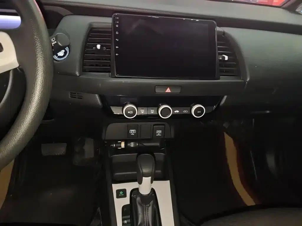 Honda Fit 2021 1.5L CVT Trend Edition — миниатюра 8