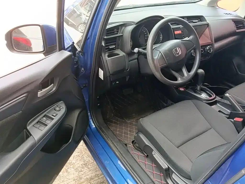 Honda Fit 2016 1.5L LXS CVT Comfort Sunroof Edition — миниатюра 16