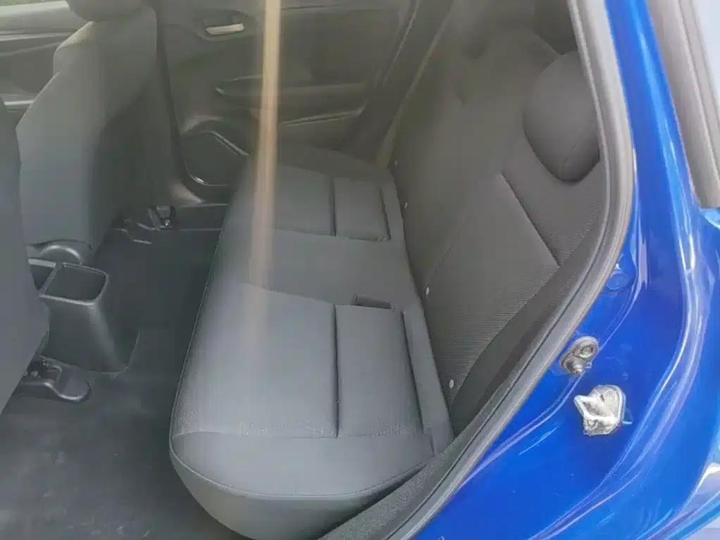 Honda Fit 2018 1.5L CVT Comfort Edition — миниатюра 17