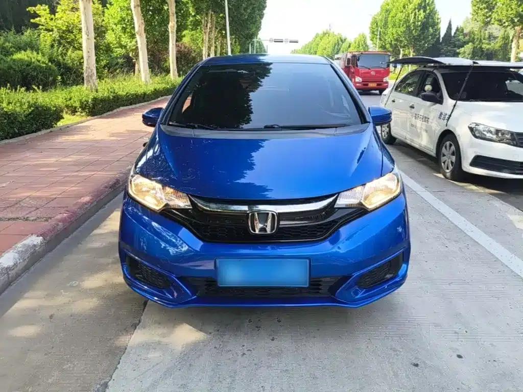 Honda Fit 2018 1.5L CVT Comfort Edition — миниатюра 3