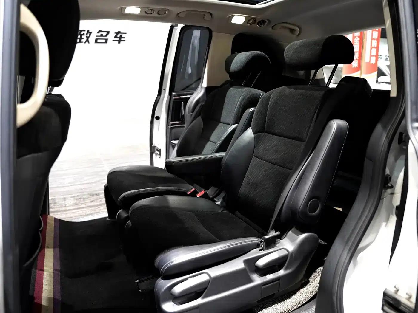 Elysion 2016 2.4L Classic Edition — миниатюра 12