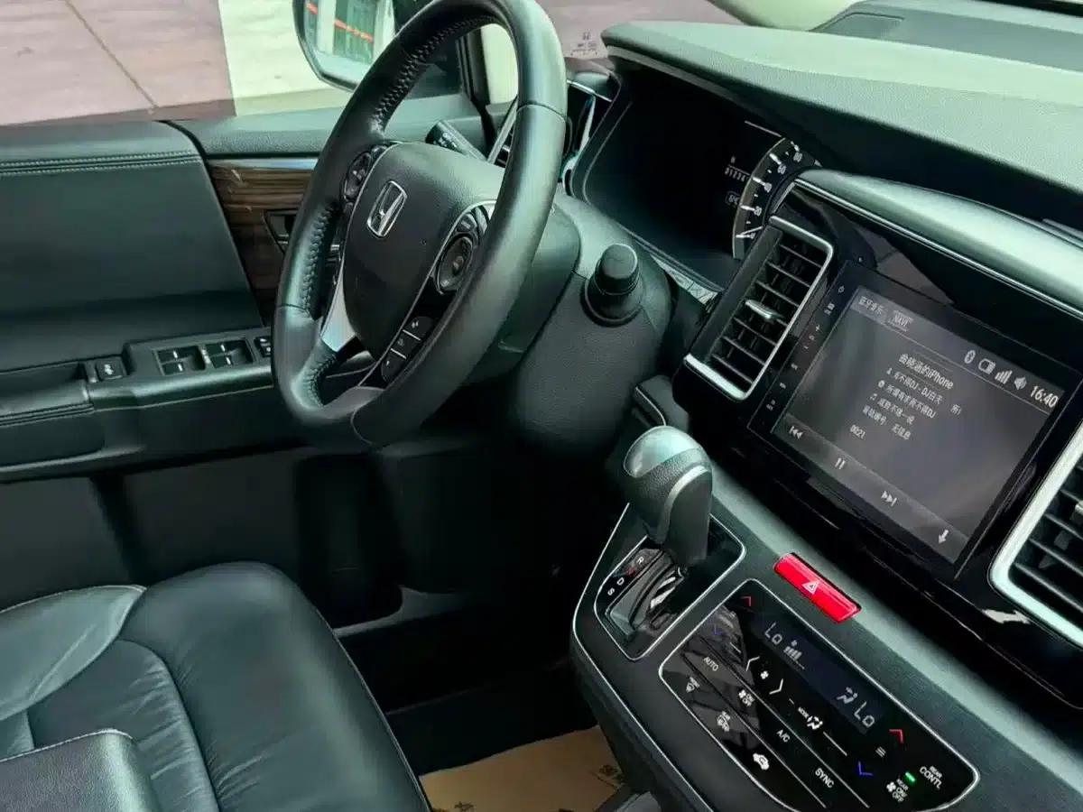 Elysion 2016 2.4L Luxury Edition — миниатюра 13