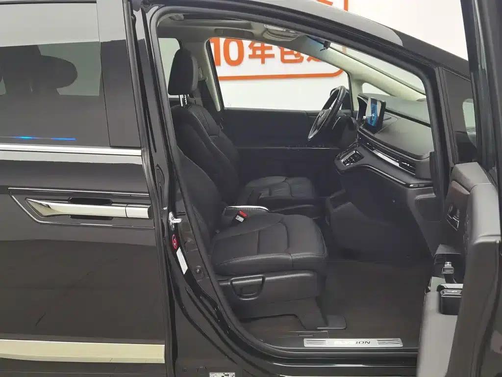 Elysion 2022 2.0L e:HEV Luxury Edition — миниатюра 23